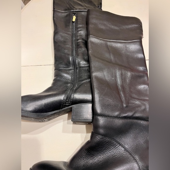 Leather Tommy Hilfiger over  the knee boots. Excellent condition size 8. - Picture 4 of 10